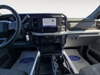 2025 Ford F-350 Super Duty XLT  - Power Stroke - Image 10