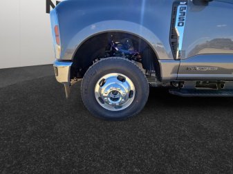 2025 Ford F-350 Super Duty XLT  - Power Stroke - Image 13