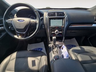 2017 Ford Explorer Limited  - Heated Seats - Navigation - Image 10