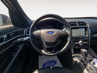 2017 Ford Explorer Limited  - Heated Seats - Navigation - Image 12