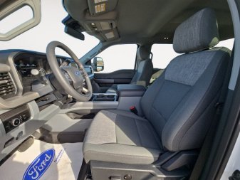 2025 Ford F-550 Super Duty DRW XLT  - Diesel Engine - Image 7