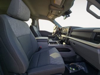 2025 Ford F-550 Super Duty DRW XLT  - Diesel Engine - Image 13