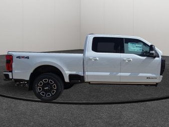 2025 Ford F-350 Super Duty PLATINUM  - Moonroof - Image 5