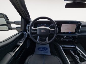 2025 Ford F-350 Super Duty PLATINUM  - Moonroof - Image 11