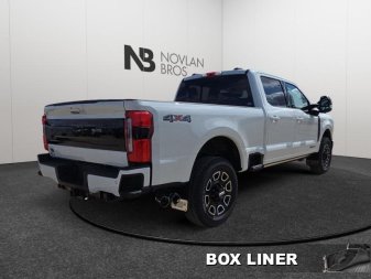2025 Ford F-350 Super Duty PLATINUM  - Moonroof - Image 4