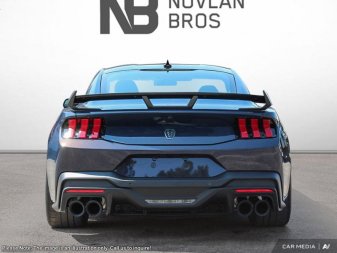 2025 Ford Mustang Dark Horse  - Tech Package - Image 4