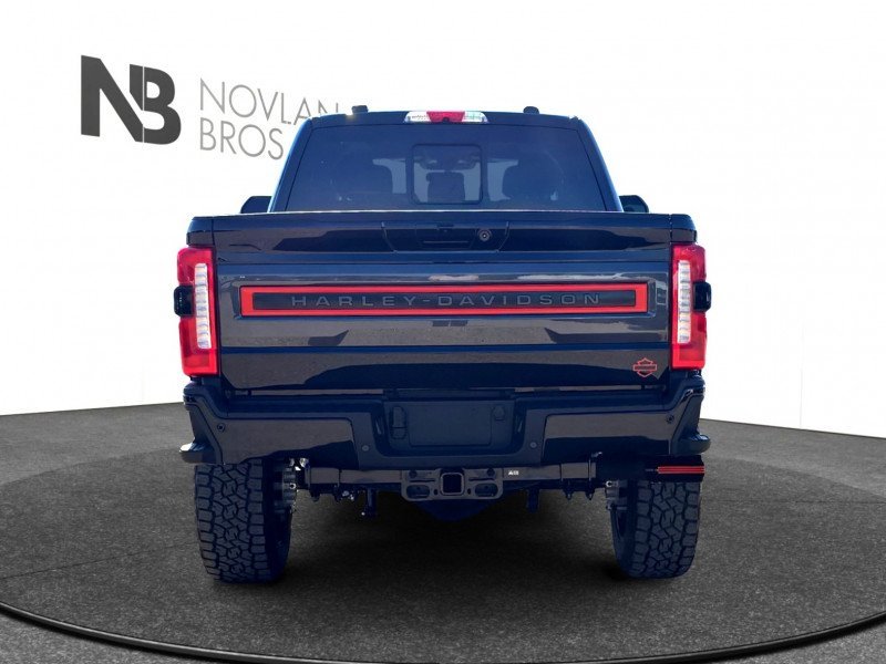 Ford F-350 Super Duty Harley Davidson 1FT8W3BM9SEC82115 125363