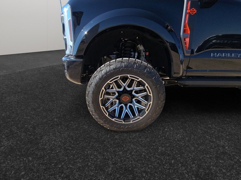 Ford F-350 Super Duty Harley Davidson 1FT8W3BM9SEC82115 125371