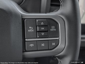 2025 Ford F-350 Super Duty LARIAT  - Moonroof - Image 13