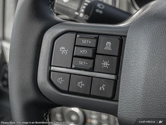 2025 Ford F-350 Super Duty LARIAT  - Moonroof - Image 23
