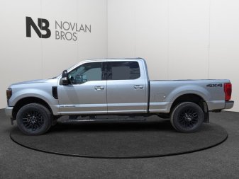 2022 Ford F-350 Super Duty Lariat  - Power Stroke - Image 3
