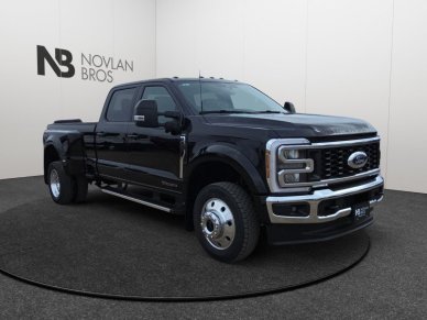 2025 Ford F-450 Super Duty LARIAT  - Premium Audio - Image 6