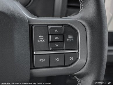 2025 Ford F-350 Super Duty LARIAT  - Moonroof - Image 12