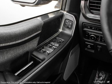 2025 Ford F-150 Lariat - Image 13