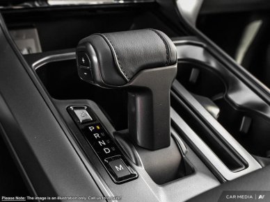 2025 Ford F-150 Lariat - Image 14