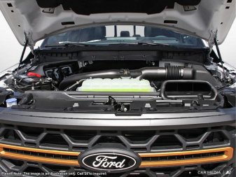 2025 Ford F-150 Tremor  - Leather Seats - Sunroof - Image 5