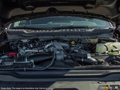 2025 Ford F-350 Super Duty LARIAT - Image 5