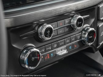2025 Ford F-350 Super Duty LARIAT - Image 23
