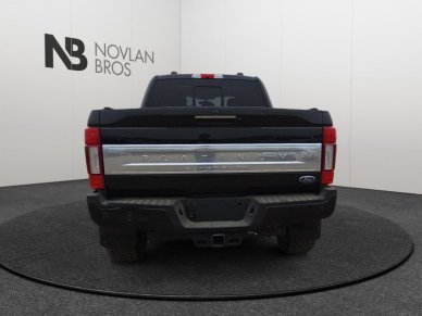 2021 Ford F-350 Super Duty Platinum  - Power Stroke - Image 6