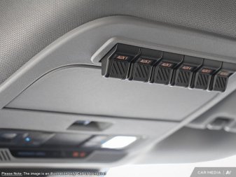 2025 Ford F-250 Super Duty XLT  - Running Boards - Image 18