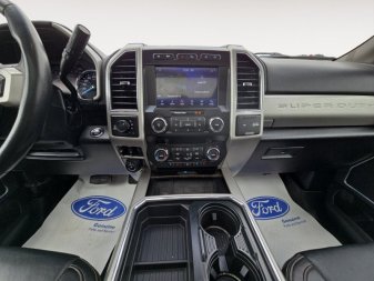 2021 Ford F-350 Super Duty Lariat  - Power Stroke - Image 9