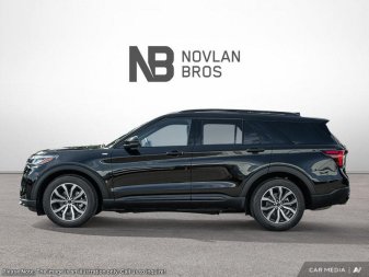 2025 Ford Explorer ST-Line  - Sunroof - Premium Package - Image 2