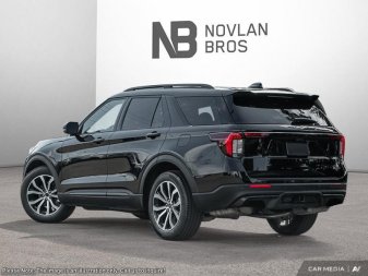 2025 Ford Explorer ST-Line  - Sunroof - Premium Package - Image 3