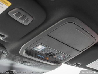 2025 Ford Explorer ST-Line  - Sunroof - Premium Package - Image 18