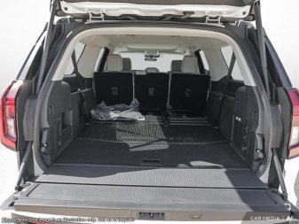 2025 Ford Expedition Active Max  - Apple CarPlay - Image 6