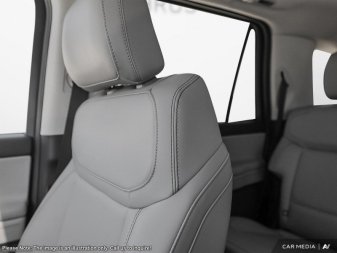 2025 Ford Expedition Active Max  - Apple CarPlay - Image 16