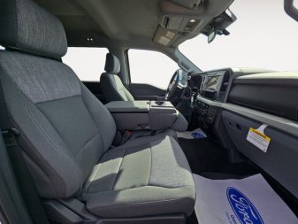 2025 Ford F-350 Super Duty XLT  - Running Boards - Image 13