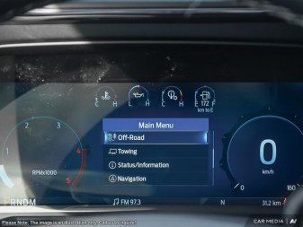 2025 Ford F-350 Super Duty LARIAT  - Moonroof - Image 12