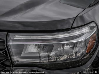 2025 Ford Explorer ST - Image 9