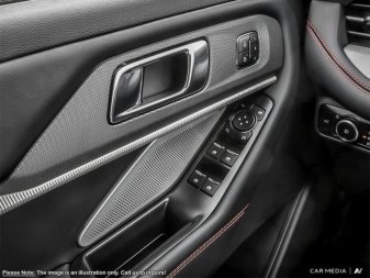 2025 Ford Explorer ST - Image 15