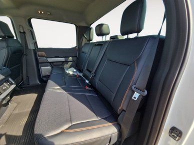 Ford F-350 Super Duty LARIAT  - Premium Audio 1FT8W3BT9SED26881 121078