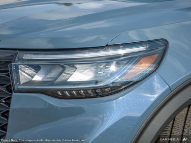 2025 Ford Explorer ST - Image 9