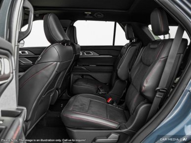 2025 Ford Explorer ST - Image 20