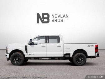 2025 Ford F-350 Super Duty LARIAT  - Moonroof - Image 2