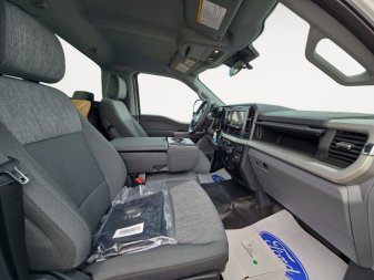 2025 Ford F-600 Super Duty DRW XLT  - Diesel Engine - Image 11