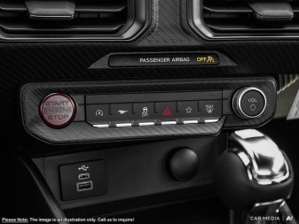 2025 Ford Mustang EcoBoost - Image 22