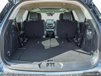 2025 Ford Explorer Active  - Heated Seats - Image 6