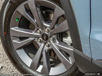 2025 Ford Explorer Active  - Heated Seats - Image 7