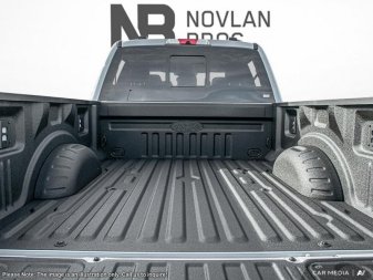 2025 Ford F-350 Super Duty LARIAT  - Moonroof - Image 6