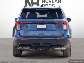 2025 Ford Explorer ST-Line  - Sunroof - Image 4
