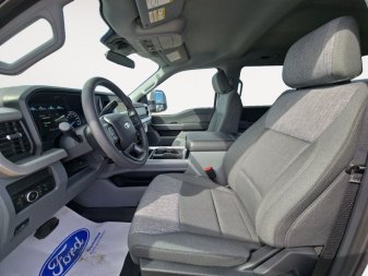 2025 Ford F-350 Super Duty XLT  - Diesel Engine - Image 8