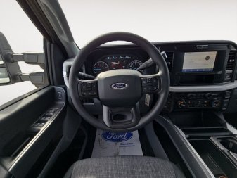 2025 Ford F-350 Super Duty XLT  - Diesel Engine - Image 11