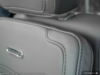 2025 Ford F-350 Super Duty PLATINUM  - Sunroof - Image 19