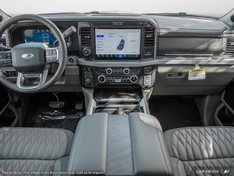 2025 Ford F-350 Super Duty PLATINUM  - Sunroof - Image 21