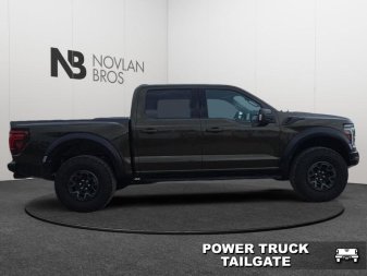 Ford F-150 Raptor R  - Navigation - Sunroof 1FTFW1RJ2RFA90241 121725