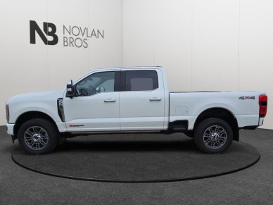 2025 Ford F-350 Super Duty PLATINUM  - Sunroof - Image 2